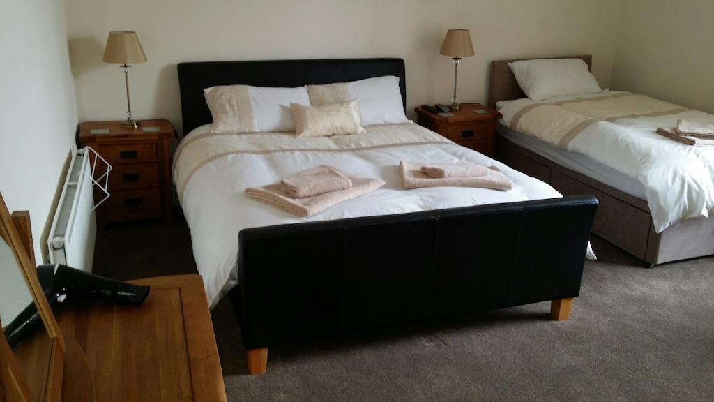Roosecote Guest House Barrow-in-Furness Ruang foto