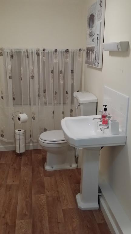 Roosecote Guest House Barrow-in-Furness Ruang foto