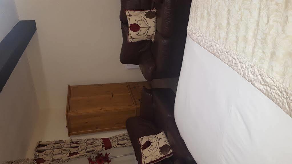 Roosecote Guest House Barrow-in-Furness Bagian luar foto