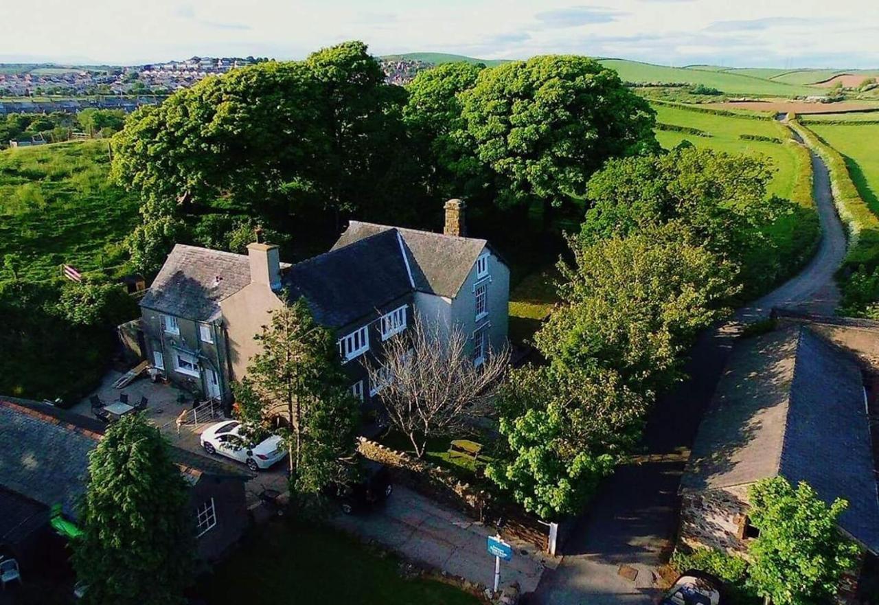 Roosecote Guest House Barrow-in-Furness Bagian luar foto